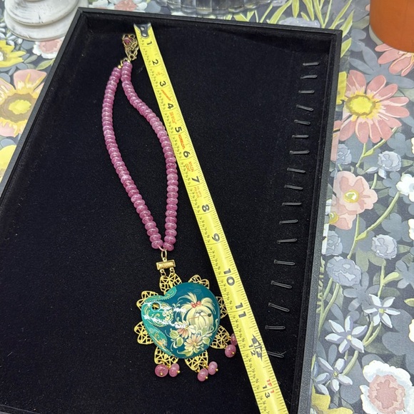 ⭐️Adorned Crown Jewelry assemblage strawberry quartz painted puppy necklace - Picture 7 of 10